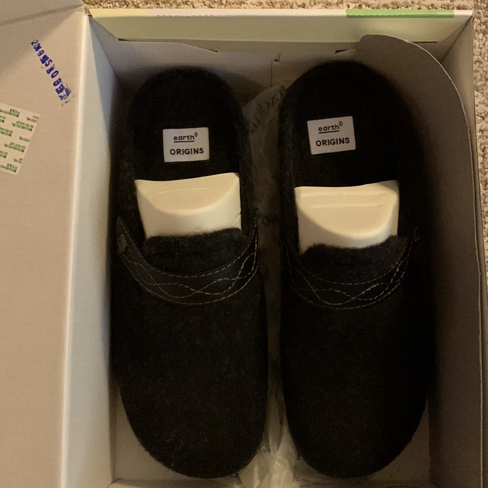 New Earth Origins Clog
